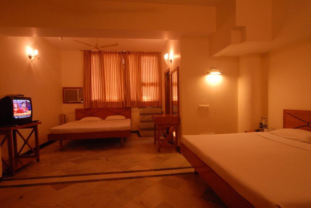 The Komfort Inn Chandīgarh Cameră foto