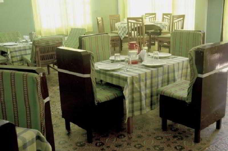 The Komfort Inn Chandīgarh Exterior foto